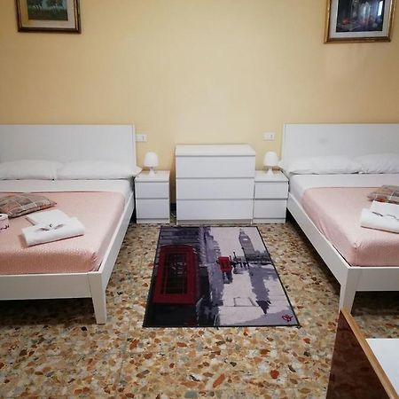 Dream Holidays Mestre Buitenkant foto
